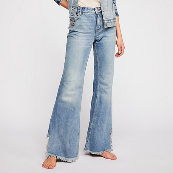 Free People Denim - NWT Free People Vintage Flare Jeans frayed hem